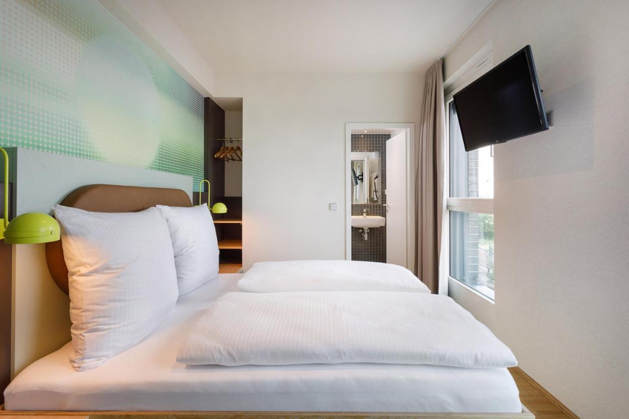 Lyvinn Hotel Frankfurt Франкфурт-на-Майне Экстерьер фото